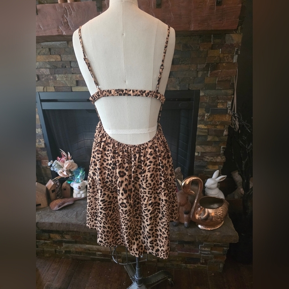 Leopard Print Dress - Picture 2 of 2